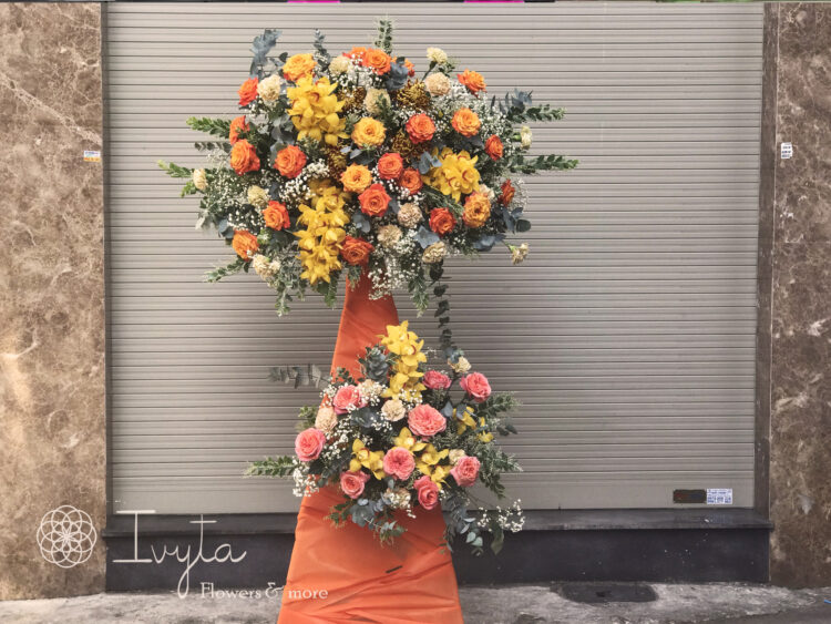 Kệ hoa chúc mừng